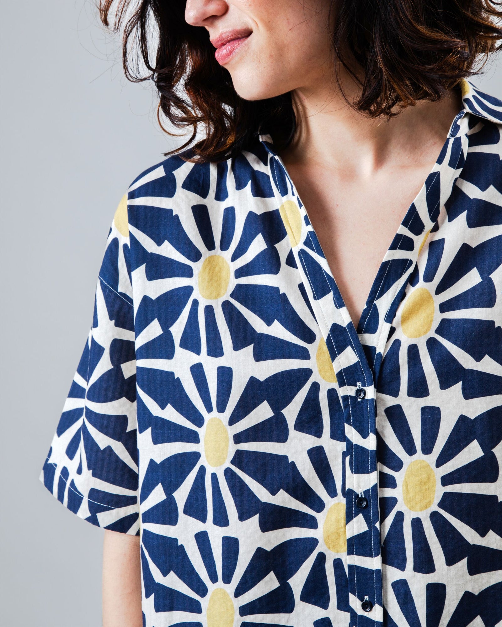 Marisol Cropped Blouse Navy