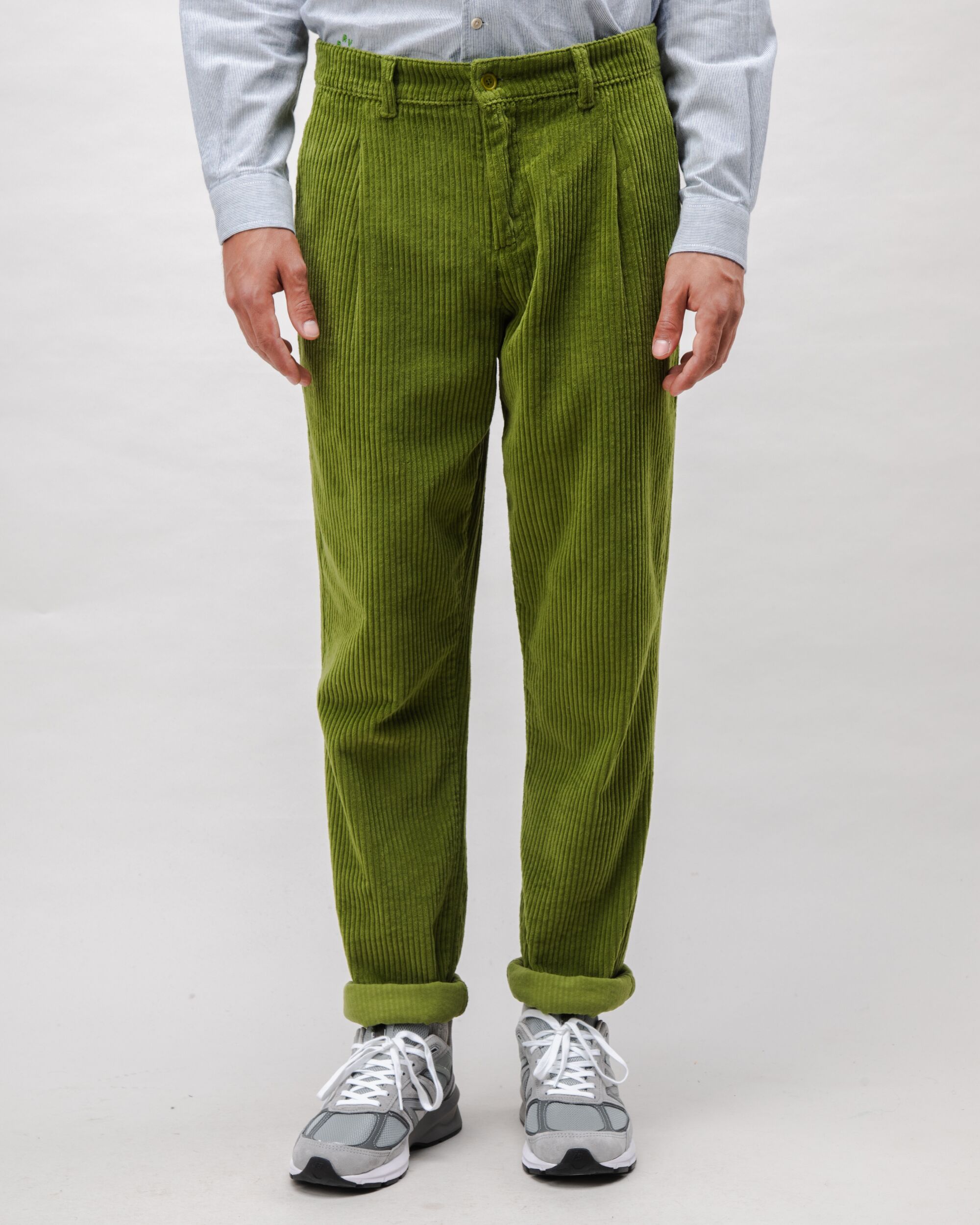 Corduroy Pleated Chino Pants Green